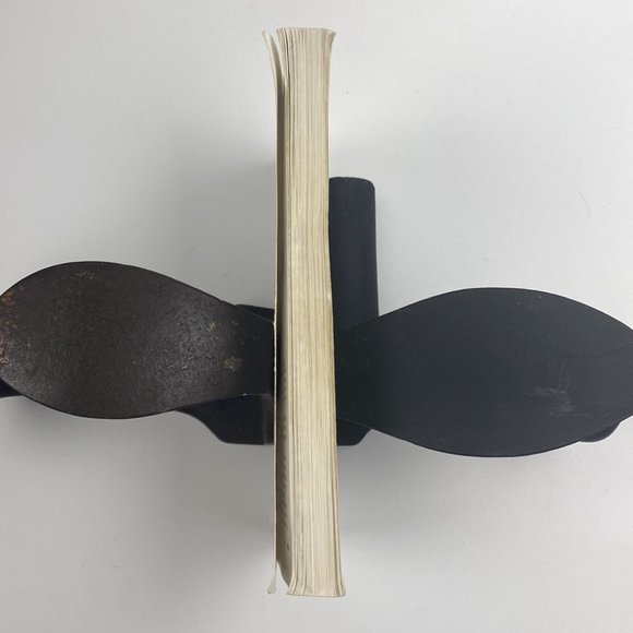 The History of the Muslim World to 1405 by Vernon O. Egger - Picture 15 of 16